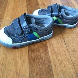 Boy See Kai Run sneakers